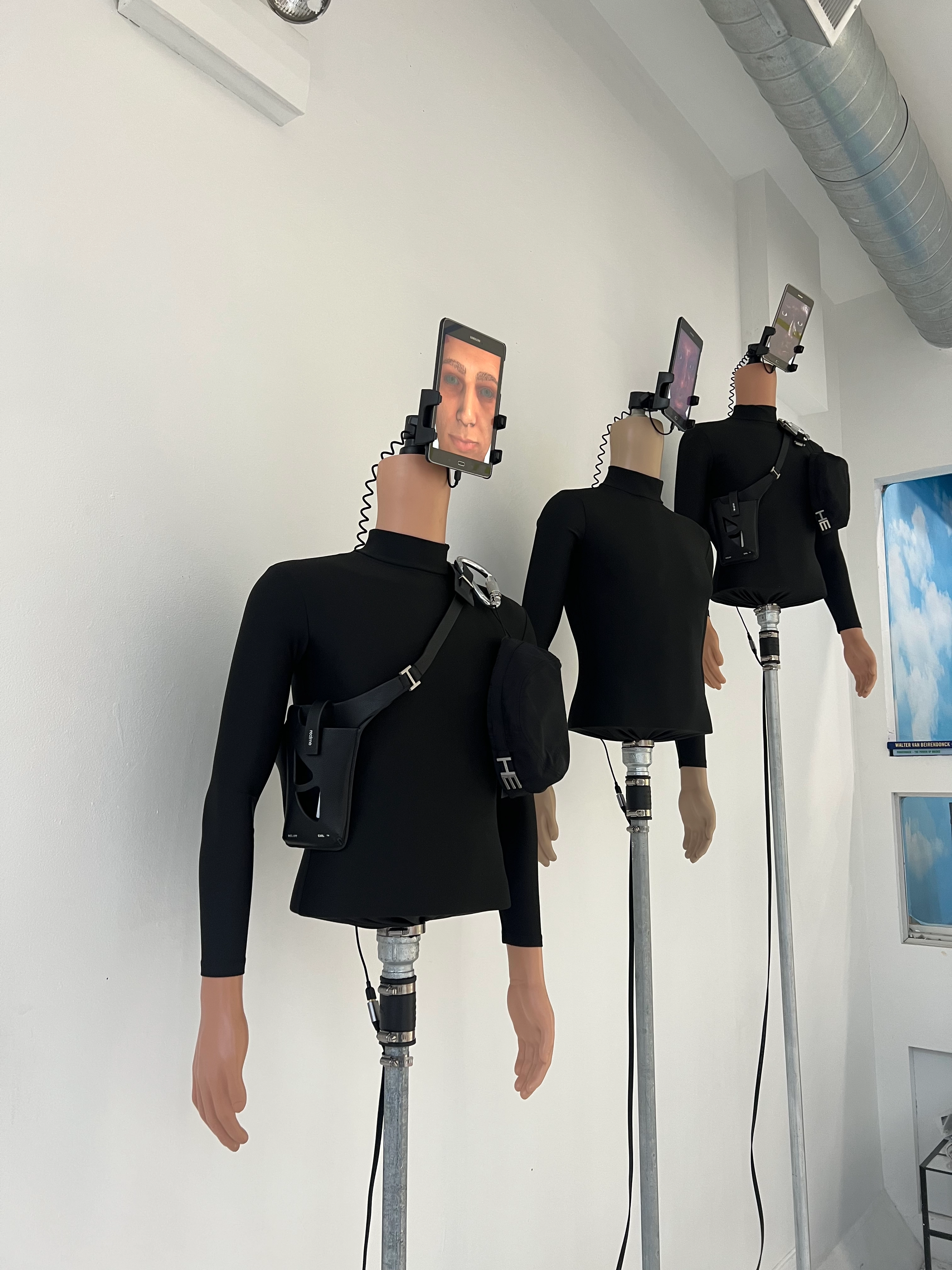 android mannequin 2